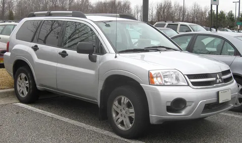 Mitsubishi Endeavor — 8