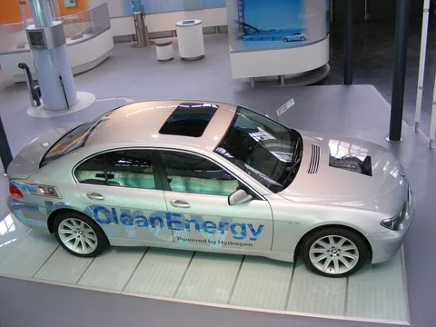 BMW Hydrogen 7 — 8