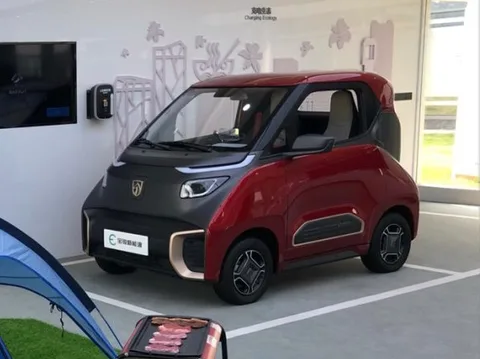 Baojun E200 — 3
