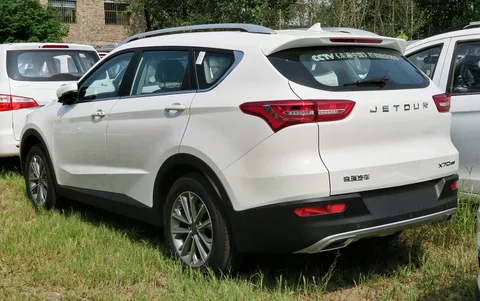 Jetour X70 — 2