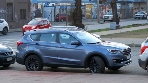 Jetour X70 — 4