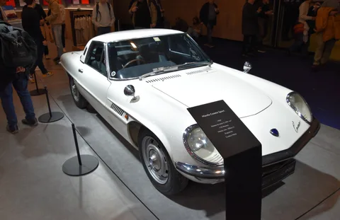 Mazda Cosmo — 2
