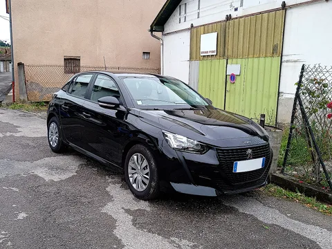 Peugeot 208 B — 8