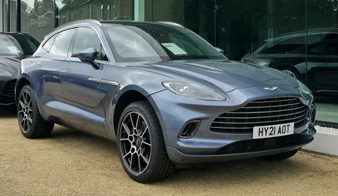 Aston Martin DBX — 5