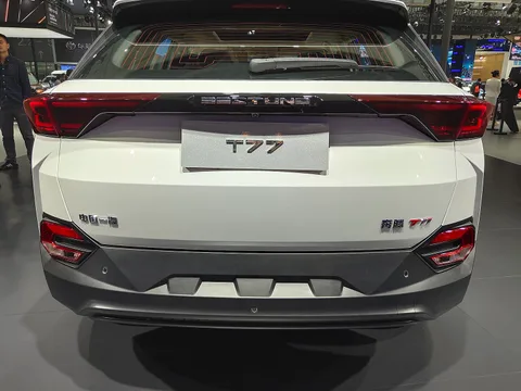 Bestune T77 — 6