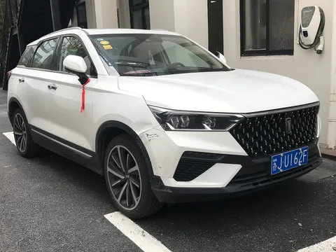 Bestune T77 — 8