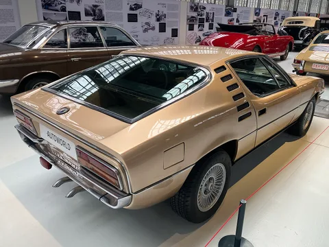 Alfa Romeo Montreal — 2