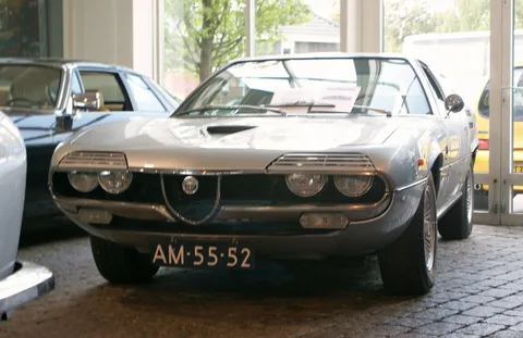 Alfa Romeo Montreal — 4
