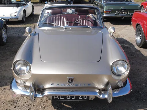 Renault Caravelle — 3