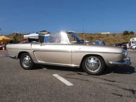 Renault Caravelle — 6