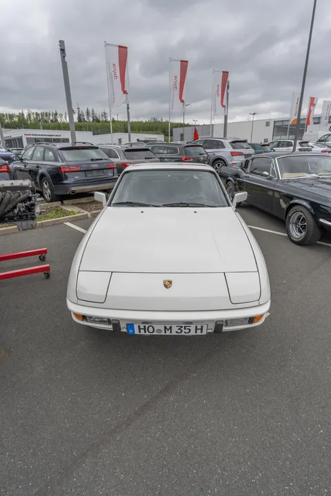 Porsche 924 — 3