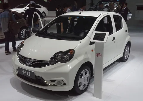 BYD F0