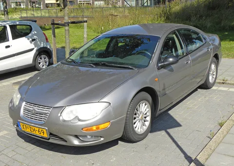 Chrysler 300M — 5