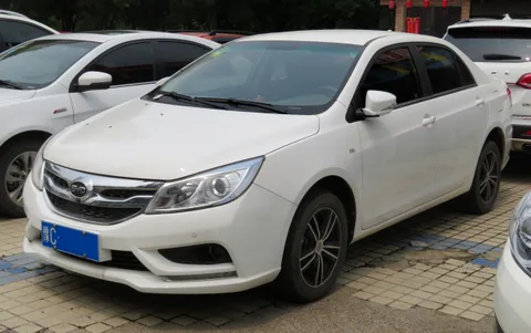 BYD Su Rui — 3
