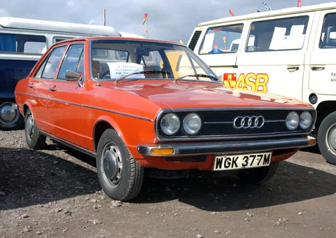 Audi 80 B1 — 4