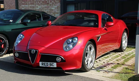 Alfa Romeo 8C Competizione — 5
