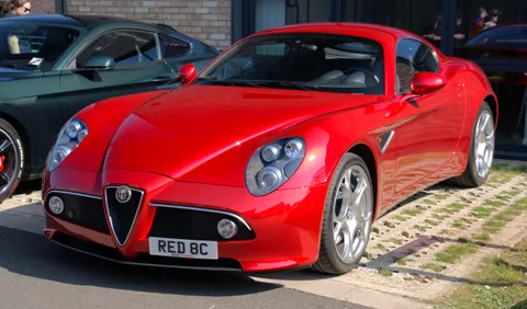 Alfa Romeo 8C Competizione — 7