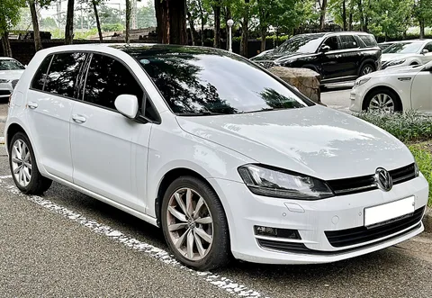 Volkswagen Golf Mk7 — 4