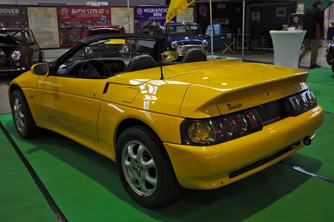 Kia Elan — 8