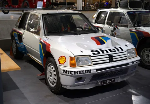 Peugeot 205 Turbo 16 — 6