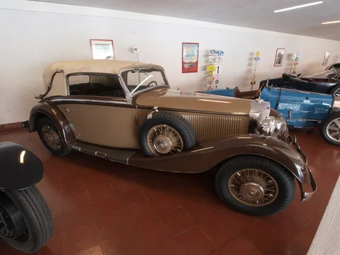 Mercedes-Benz 380 — 2