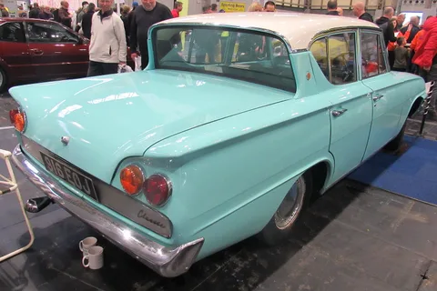 Ford Consul Classic — 3