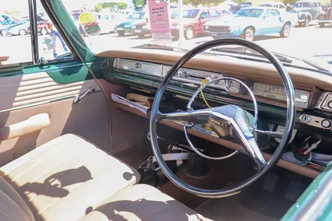 Ford Consul Classic — 5