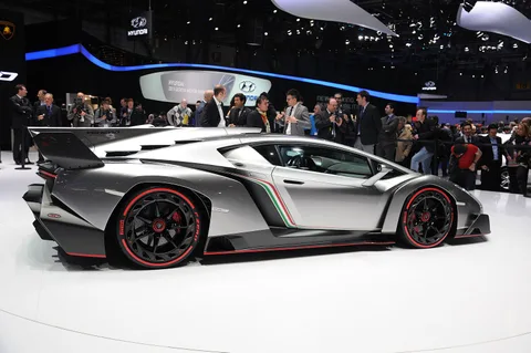 Lamborghini Veneno — 7