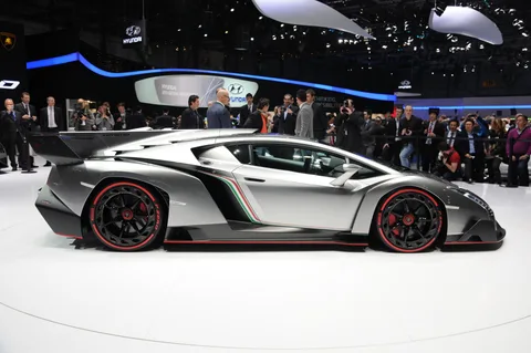 Lamborghini Veneno — 8