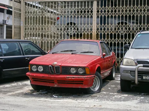 BMW E24 — 4