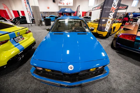 BMW E24 — 8