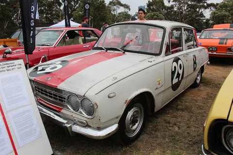 Isuzu Bellett — 3