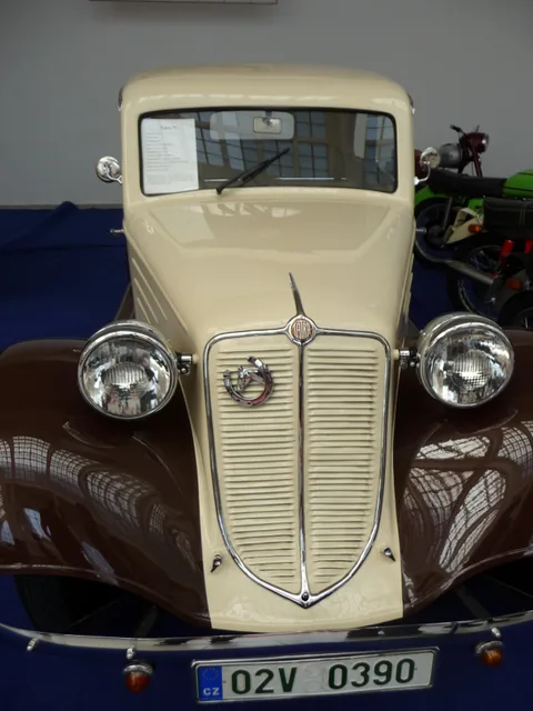 Tatra 75 — 2