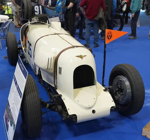 Lagonda Rapier — 7