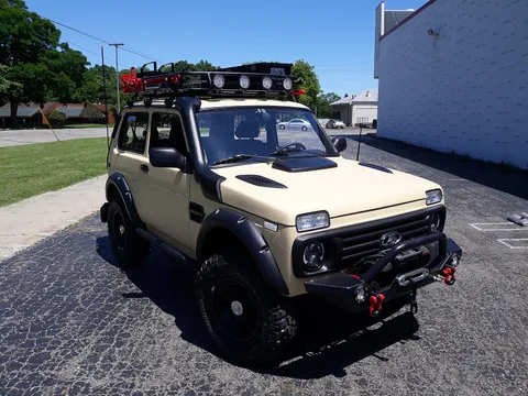 Lada Niva — 3