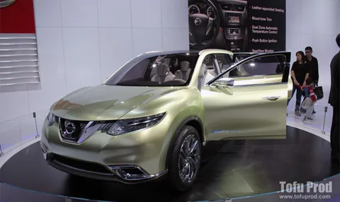 Nissan Hi-Cross — 4