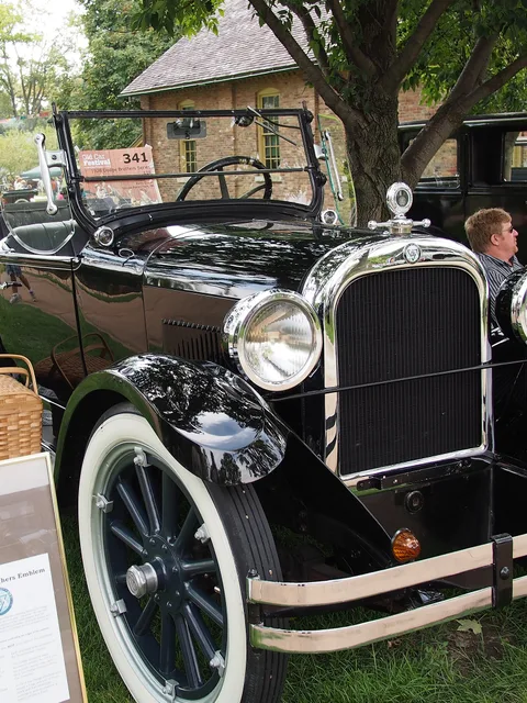 Dodge Series 116 — 3