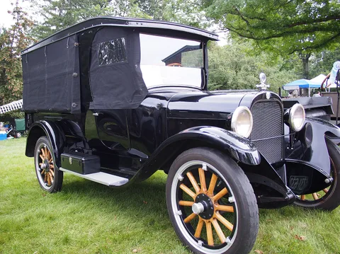 Dodge Series 116 — 7