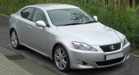 Lexus IS (XE20)