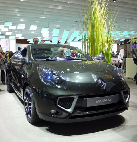 Renault Wind — 8