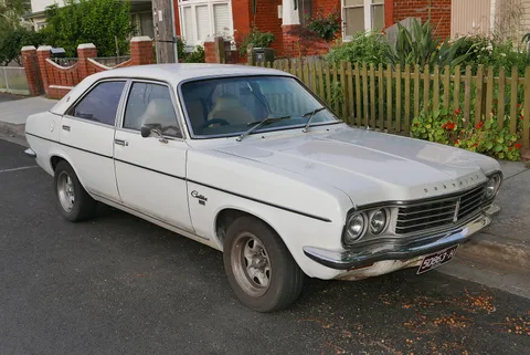 Chrysler Centura