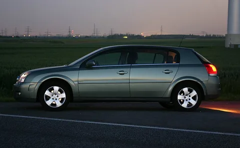 Opel Signum