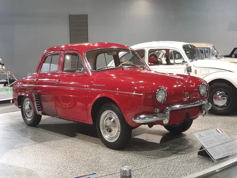 Renault Dauphine — 2