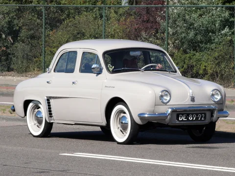 Renault Dauphine — 8