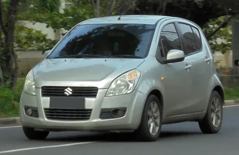 Suzuki Splash — 8