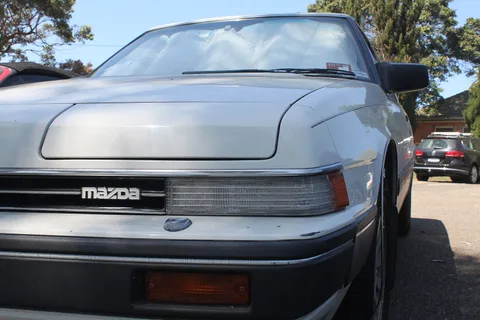 Mazda 929 coupe — 8
