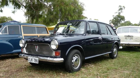 Morris Nomad — 5