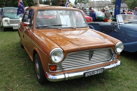 Morris Nomad — 7