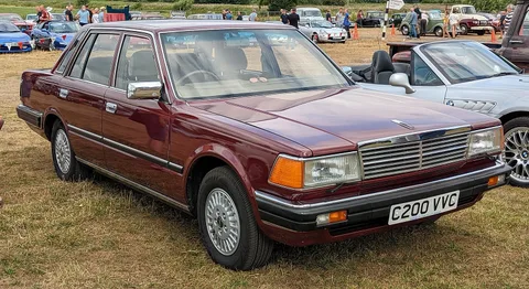 Nissan 300C — 4