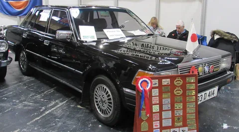Nissan 300C — 5